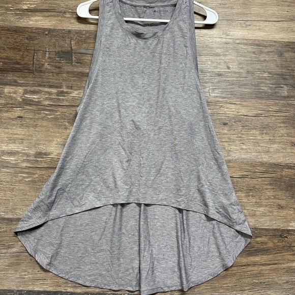 Athleta Gray Tank Top with Asymmetrical Hem and Scoop Neckline - Picture 1 of 3